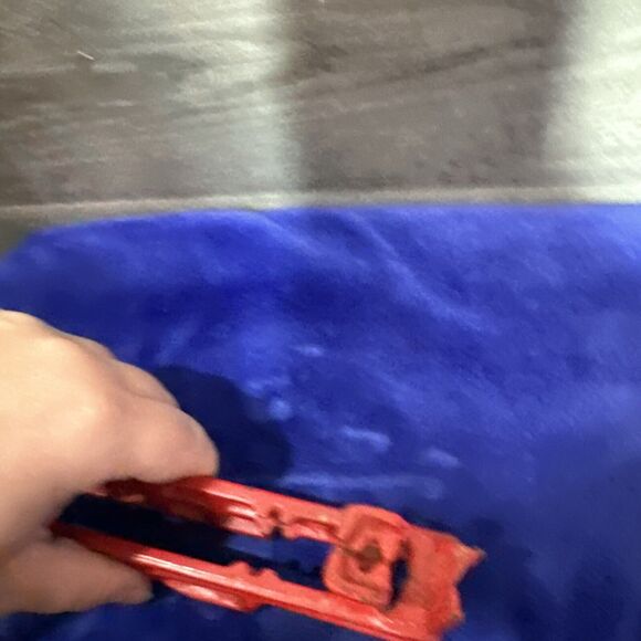 Vintage Cast Iron Horse Drawn Fire Truck Engine Wagon & 2 Horses Toy Two Pieces - Picture 14 of 16